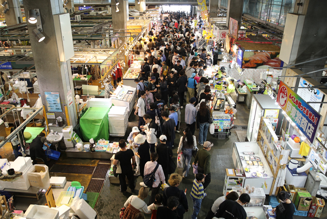 下関？フグ？いや、くじらもすごい