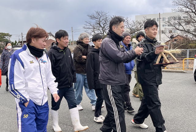 盗餅は人をつなぐ